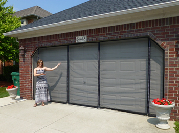 Are Garage Screens a New Fad?